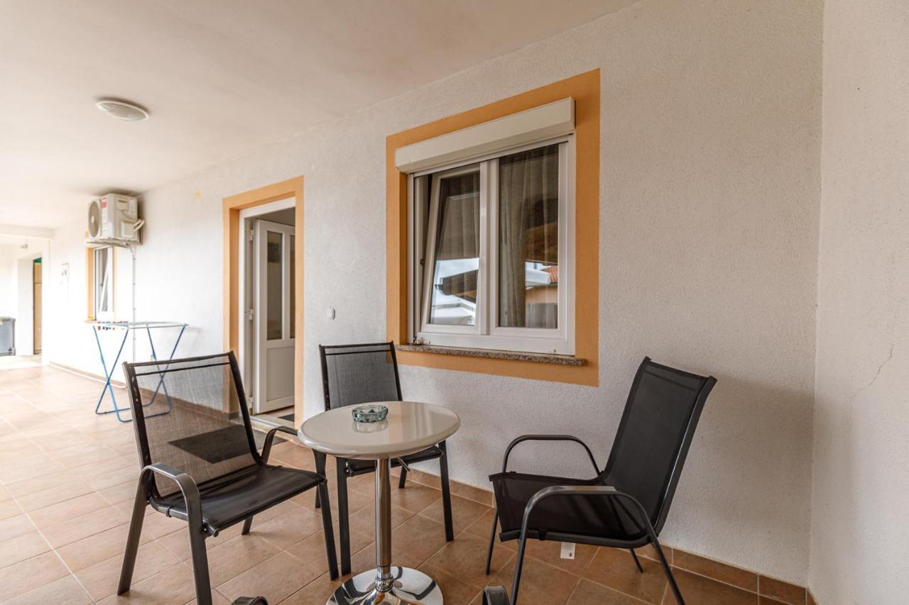 Ferienhaus Sascha In Porec Esterno foto